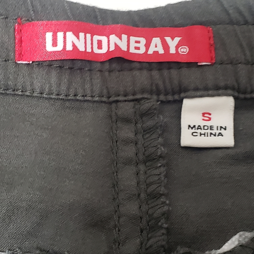 Unionbay Army Green Shorts Size Small - Picture 5 of 9